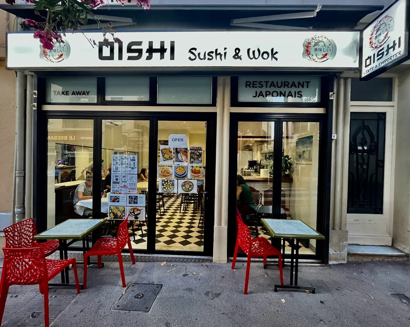 Oishi sushi